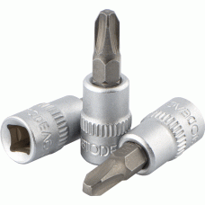 Вмъкване на фасунгата с кръстчета 1/4